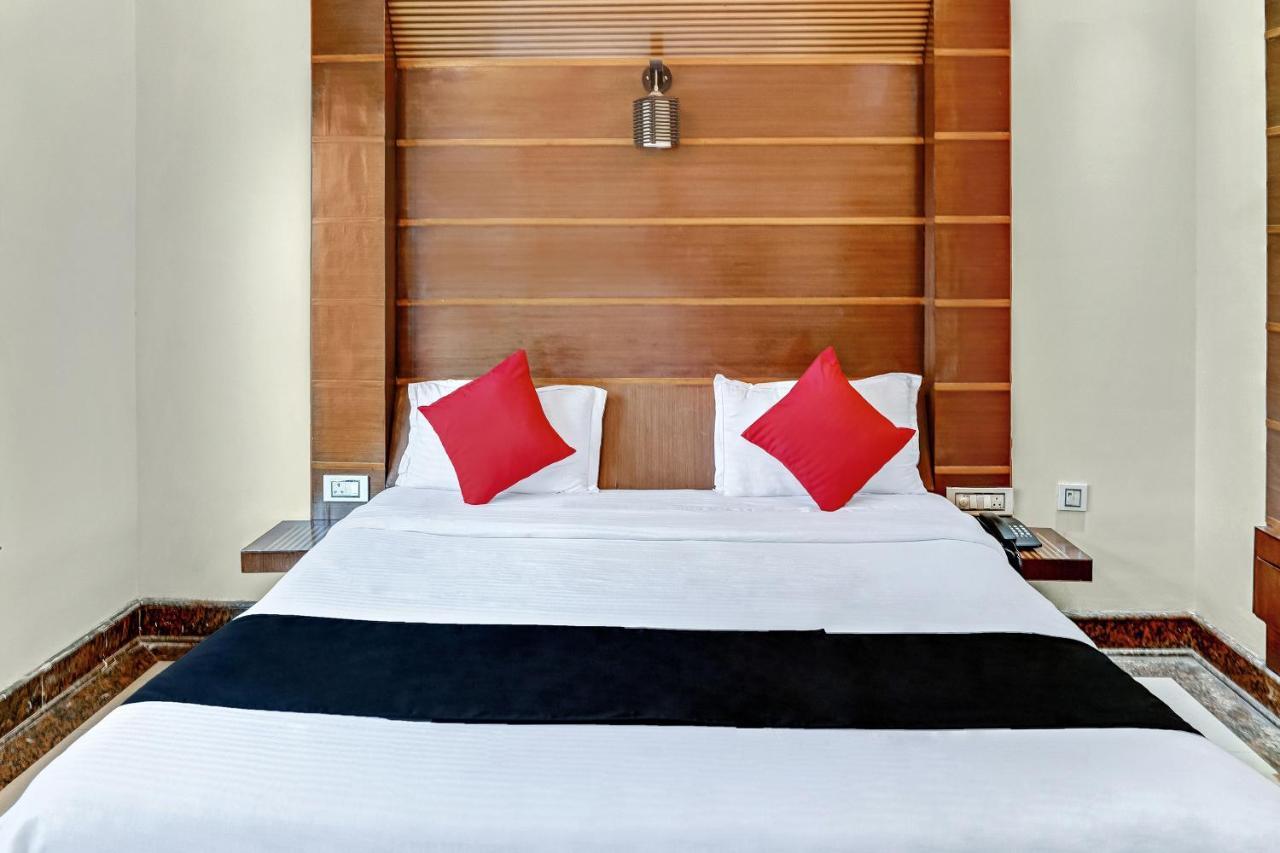 Capital O 1641 Hotel Radiance Paradise Dehradun Exterior photo