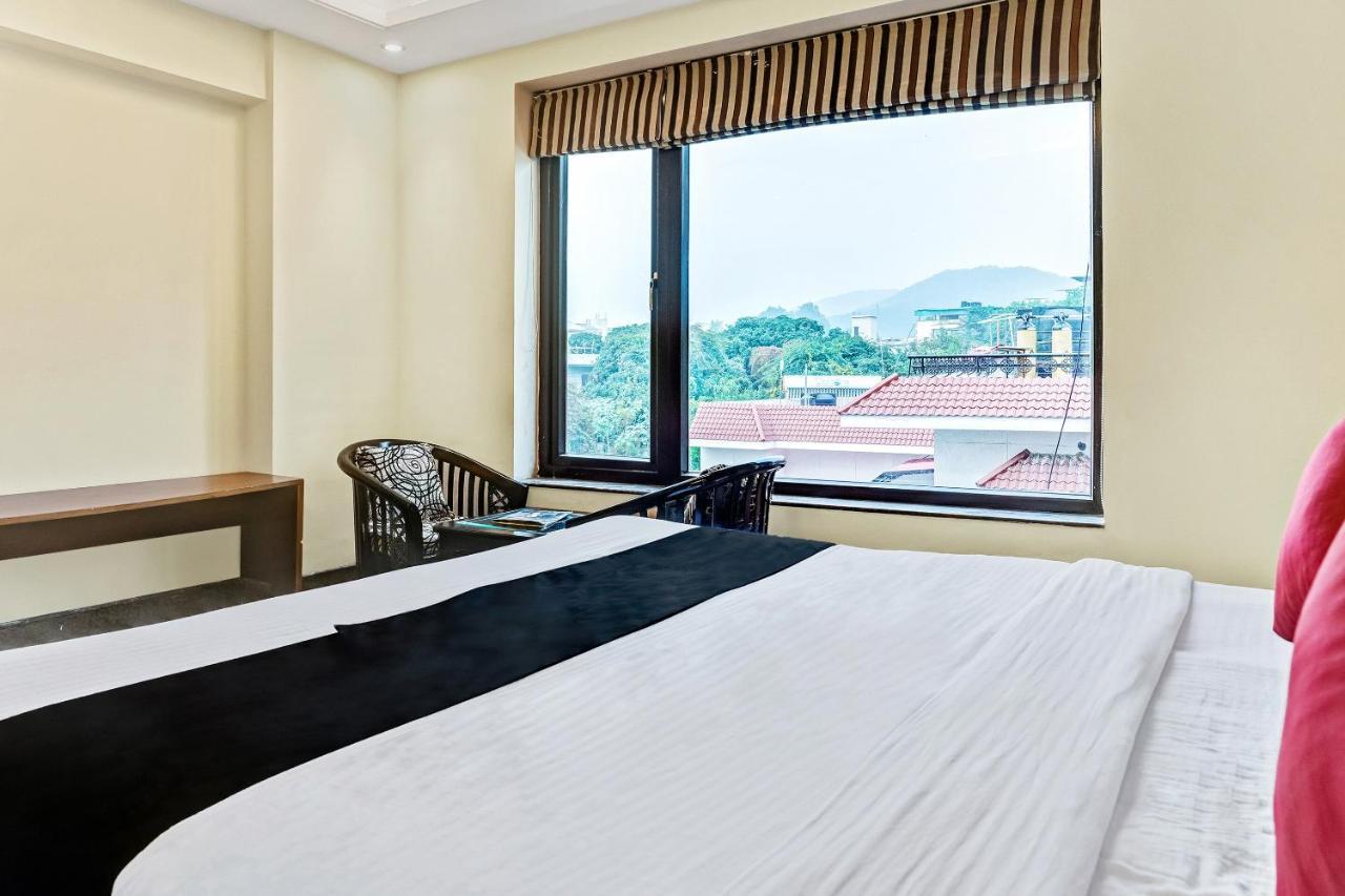 Capital O 1641 Hotel Radiance Paradise Dehradun Exterior photo